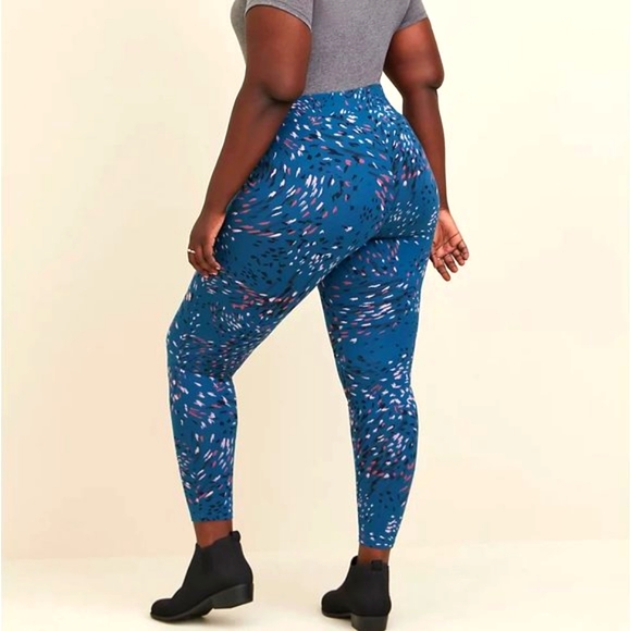 ❤️NWT VINTAGE TORRIID POCKETS PREMIUM LEGGING - WAVY ANIMAL PRINT - PLUS SIZE 1X - Picture 3 of 9